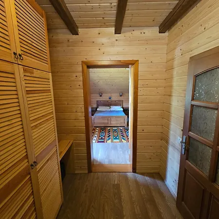 Guest house Kolo Druziv 3*