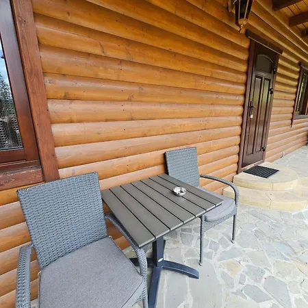 Guest house Kolo Druziv Tatariv