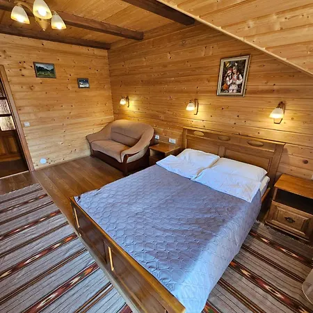Guest house Kolo Druziv 3*